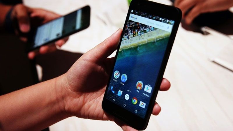 Презентація смартфонів Google Pixel: повне відео
