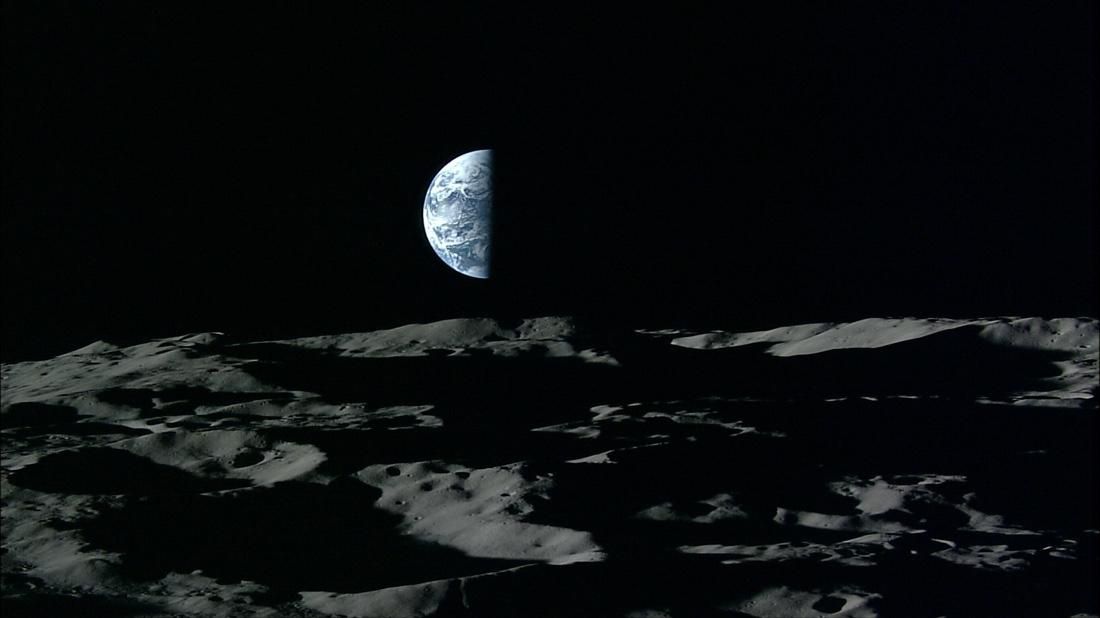 Японці показали унікальні фото з космосу