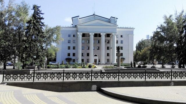 Журналіст показав безлюдні вулиці Донецька- фото 111263