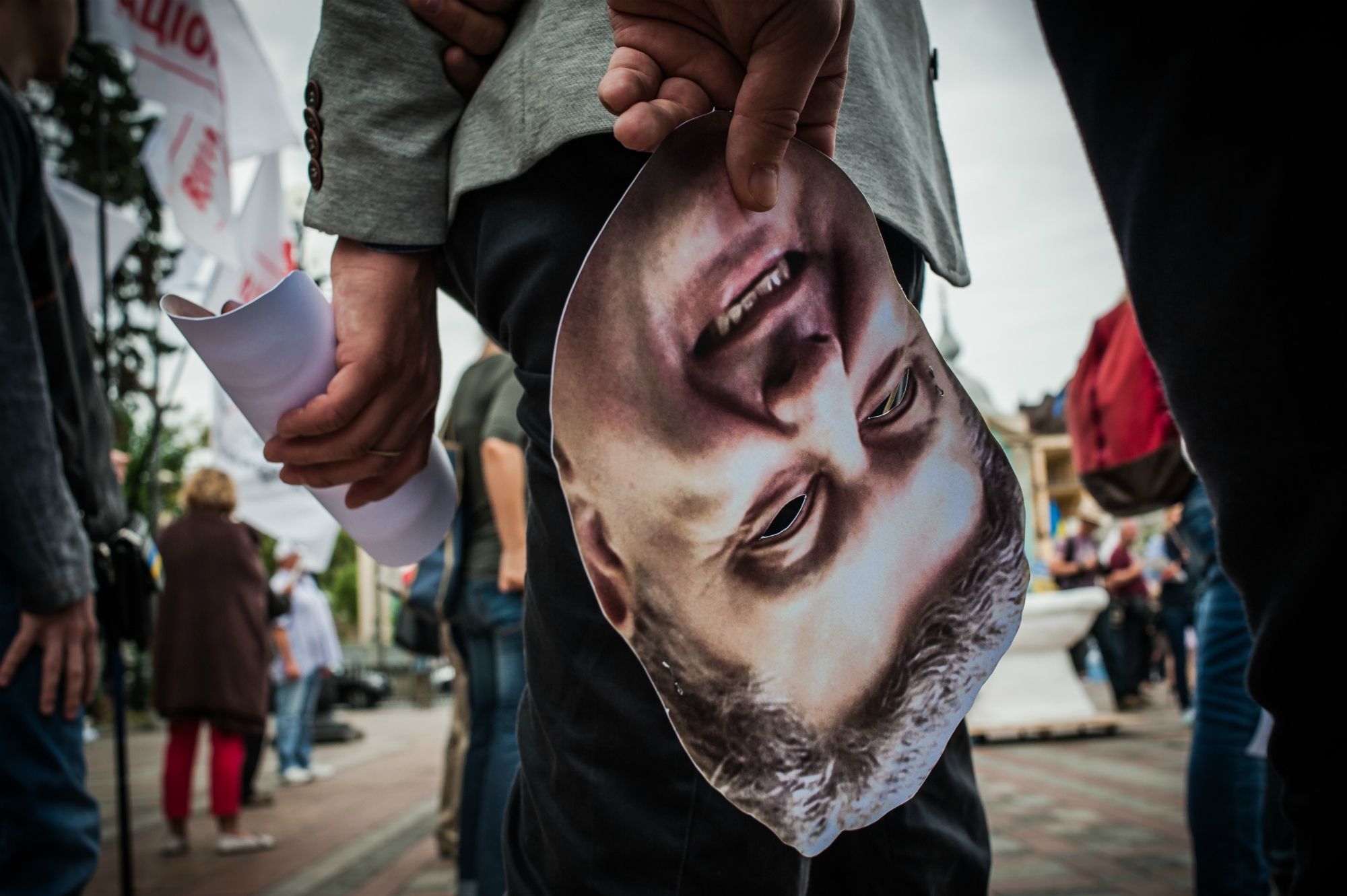 Політтехнолог сказала, що найбільше опускає рейтинг Порошенка