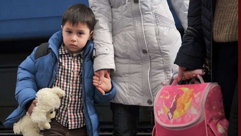 Скільки переселенців планують повернутися на Донбас: несподівані цифри