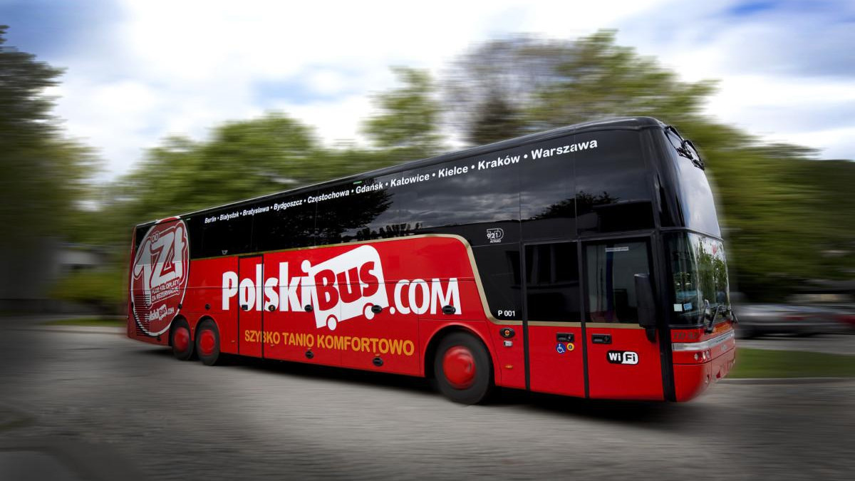 Автобусний оператор PolskiBus - фото 1