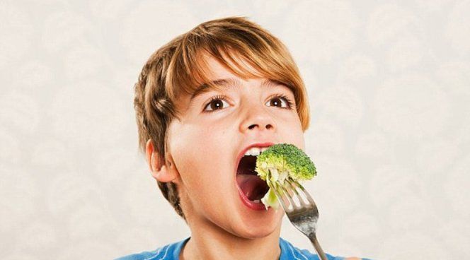 Учені назвали продукти, які повертають молодість