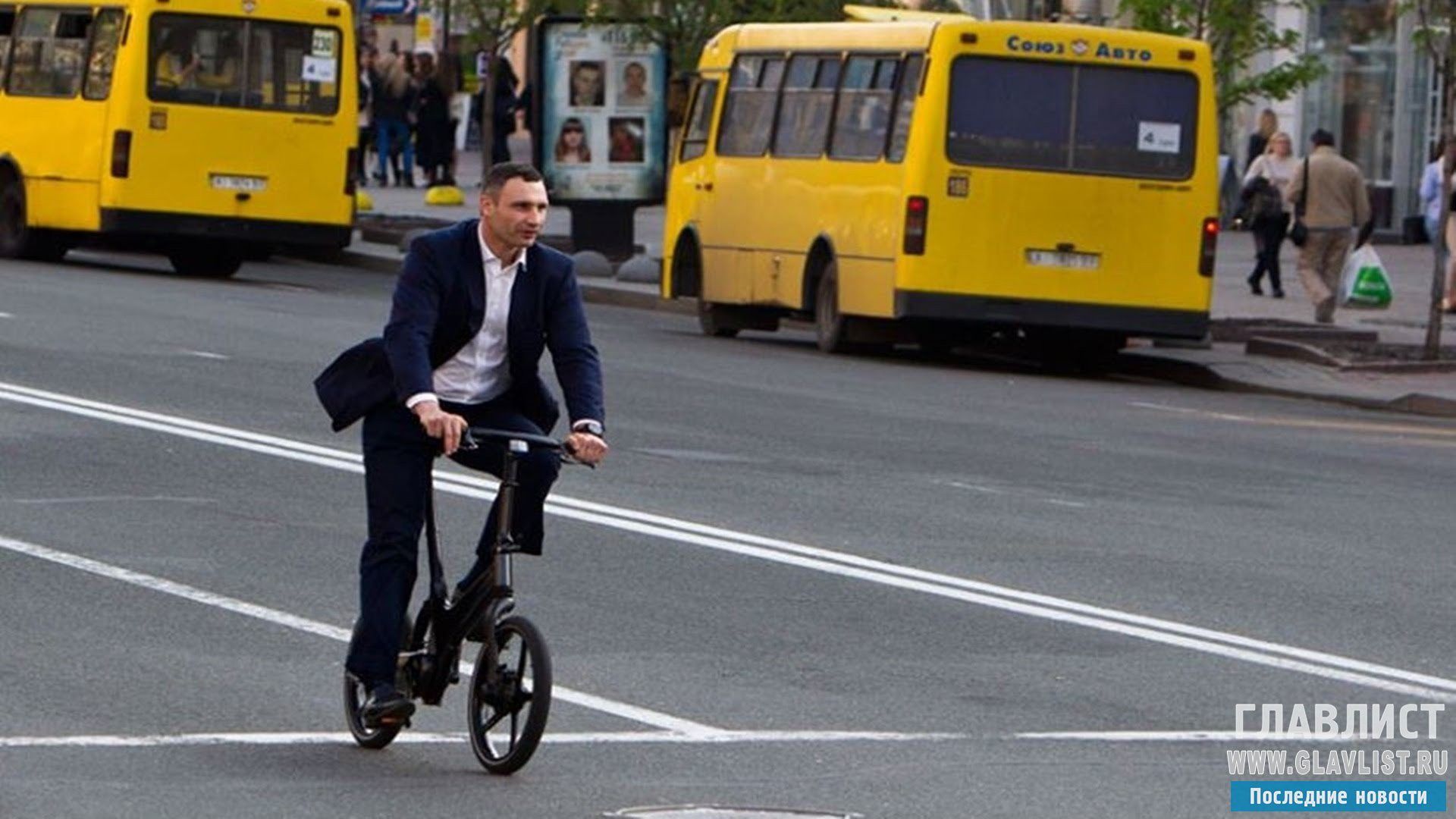 Кличко задекларував цілий "лісапетний батальйон"