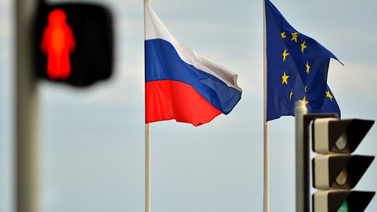Посол ЄС в Україні прокоментував ймовірність зняття санкцій з Росії - фото 1