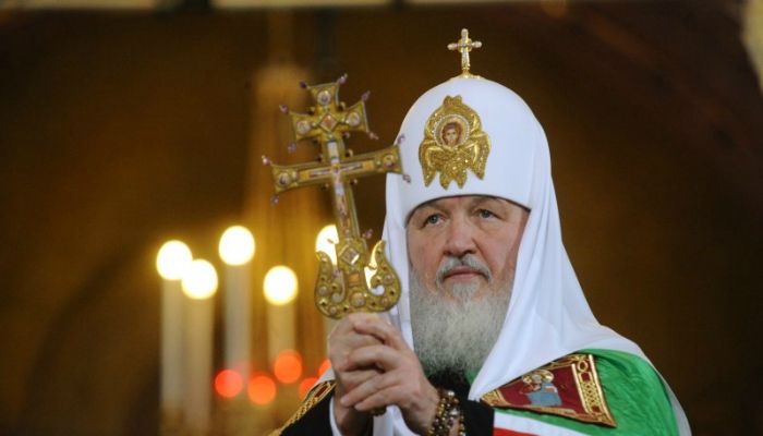 Як патріарх Кирил з роботом знайомився: фотофакт