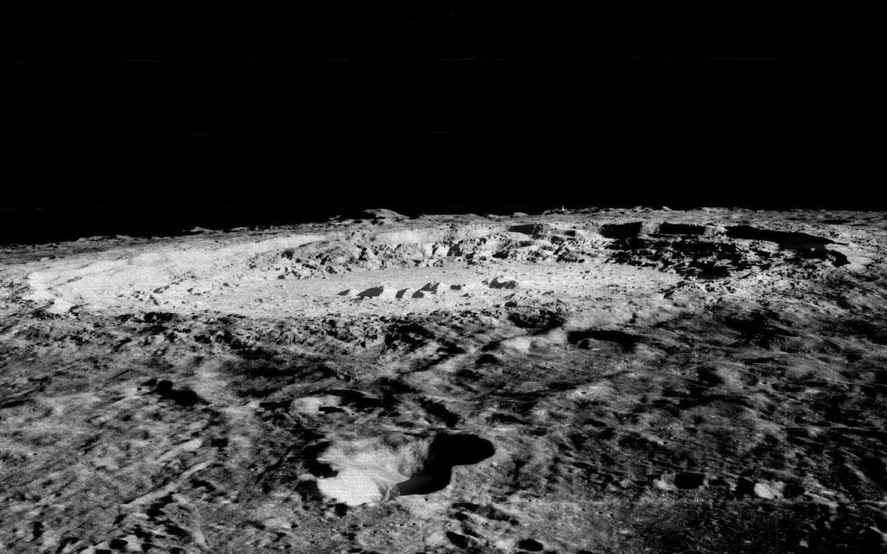 На Місяці знайшли 222 нових кратери