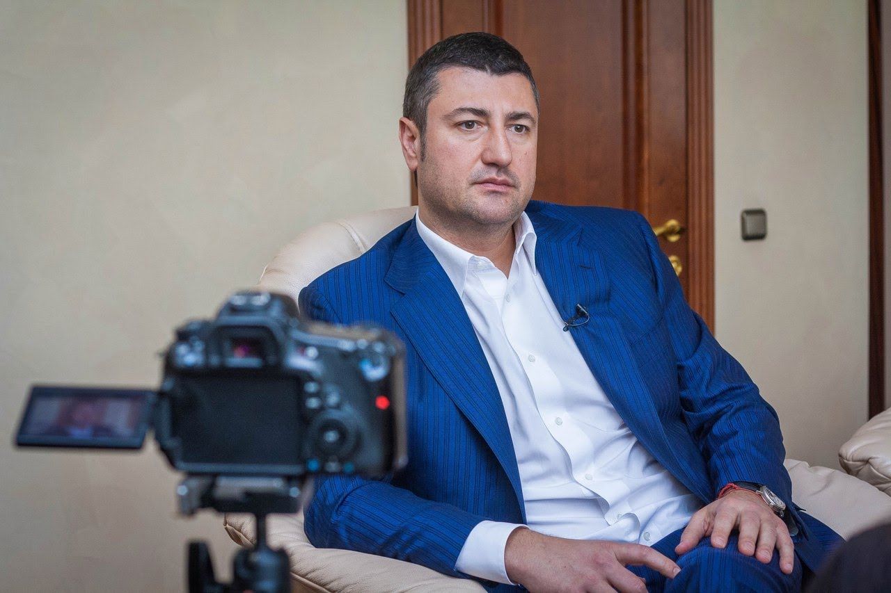 Суд заарештував майно власника одного з банків України