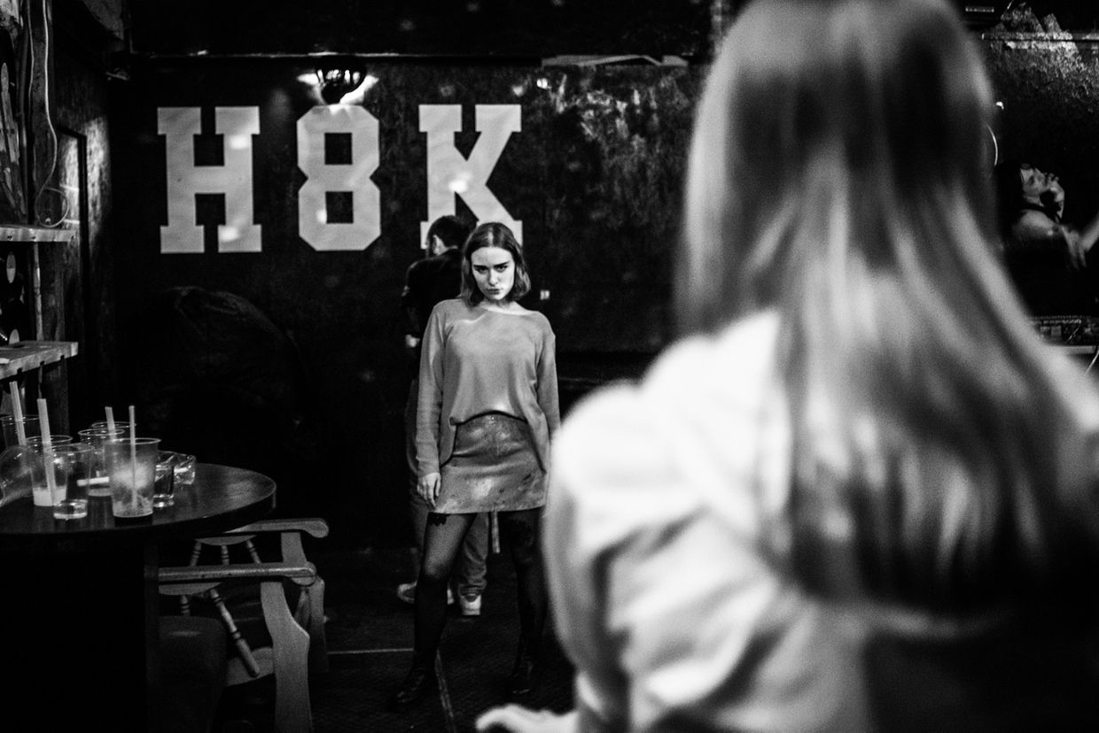 Фотограф показав, як відпочиває молодь у Криму