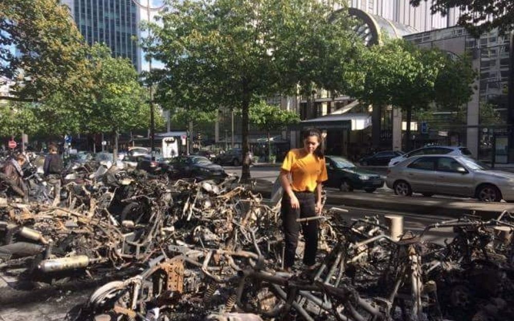 У Парижі підпалили понад півсотні мотоциклів