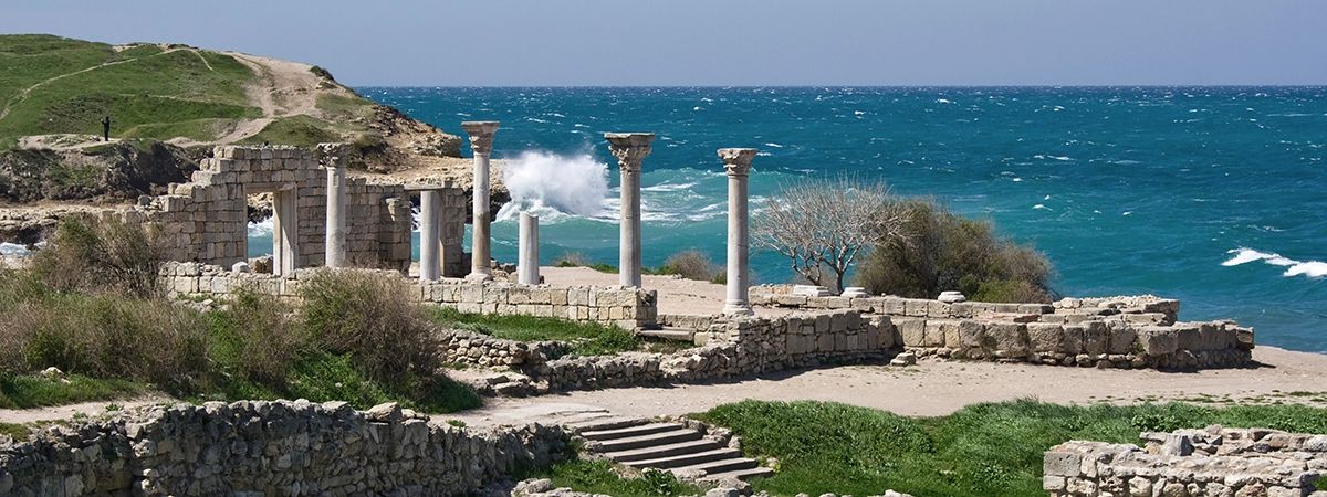 На нових російських рублях можуть зобразити анексований Севастополь