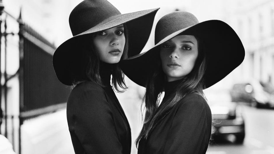 "Bloom Twins" - фото 1