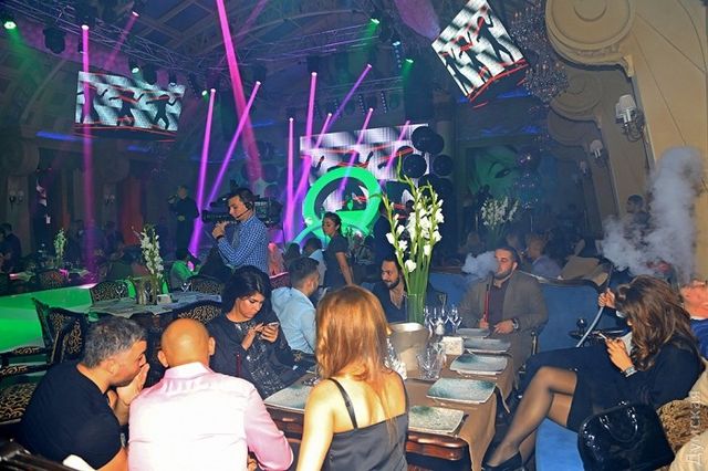 Що робила Періс Гілтон в Одесі: фоторепортаж - фото 107165