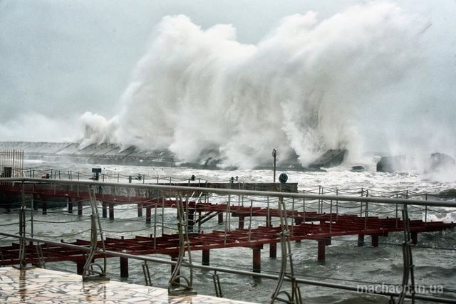 У мережі показали вражаючі фото одеського шторму - фото 109977
