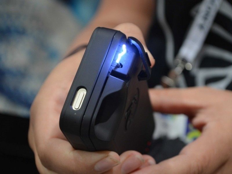 Суд оштрафував на 850 гривень львів'янку, що побила чужу дитину електрошокером