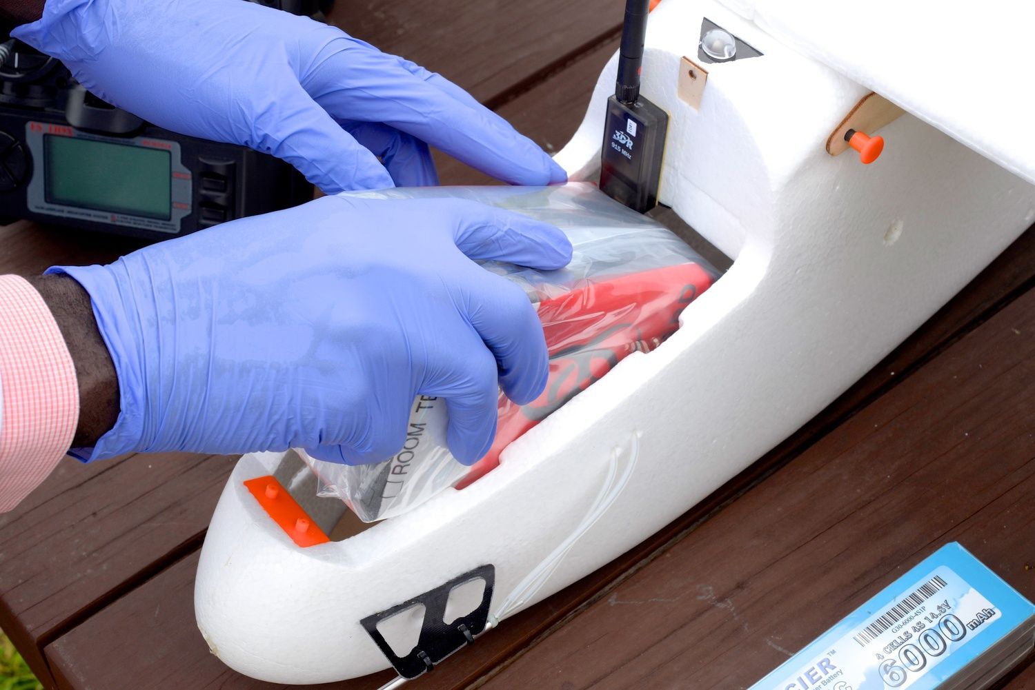 Дрони будуть доставляти кров для поранених