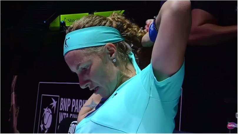 Російська тенісистка підстригла себе під час матчу - фото 1