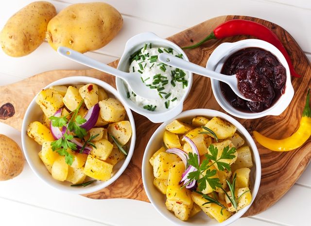 Названо 5 продуктів, які шкідливо розігрівати - фото 113326