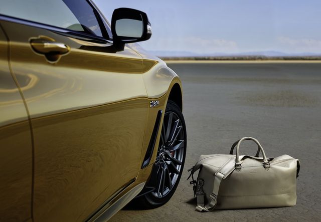 Infiniti презентує ексклюзивне золоте авто 
 - фото 112525