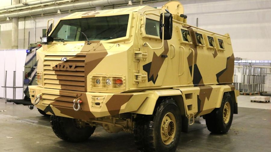 З'явилися фото нового унікального броньовика від КрАЗу