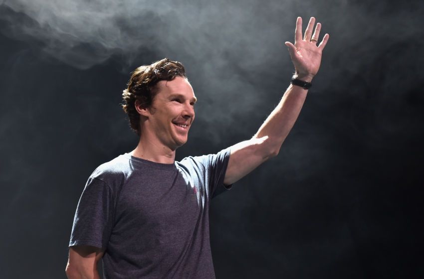 Бенедикт Камбербетч заспівав на концерті із Pink Floyd