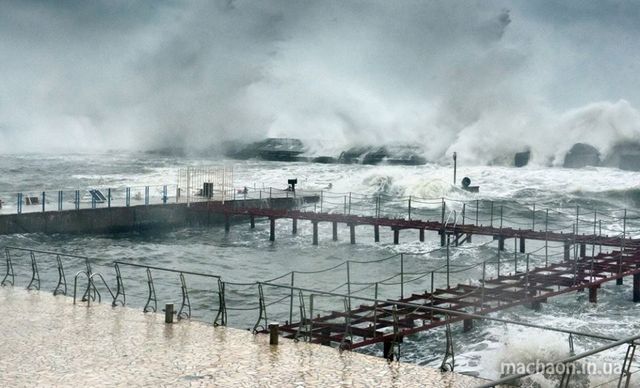 У мережі показали вражаючі фото одеського шторму - фото 109975