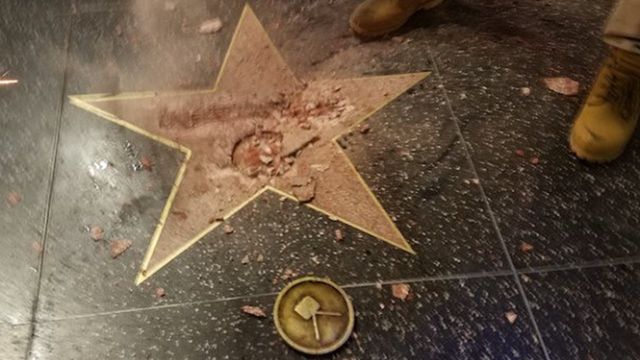 У Голлівуді розтрощили зірку Трампа: фотофакт- фото 113639