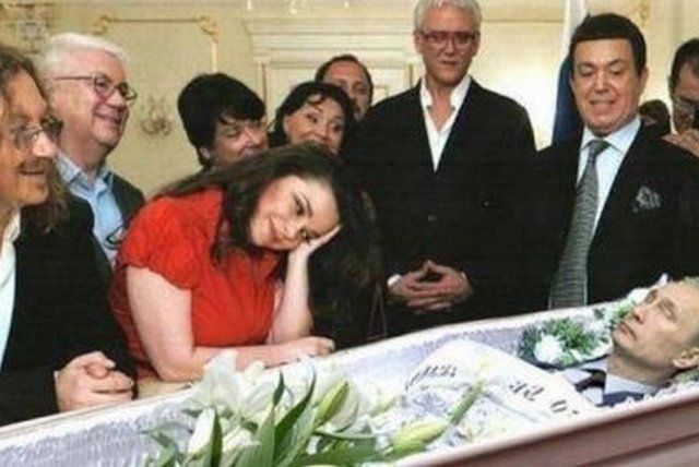 "Щоб ти здох" – мережу підірвали фотожаби з "привітаннями" Путіна