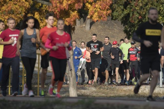 У Києві відкрили унікальну бігову доріжку - фото 107144