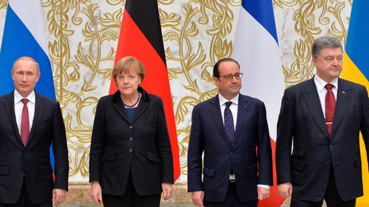 Рукостискання Путіна і Порошенка в Берліні не було - фото 1