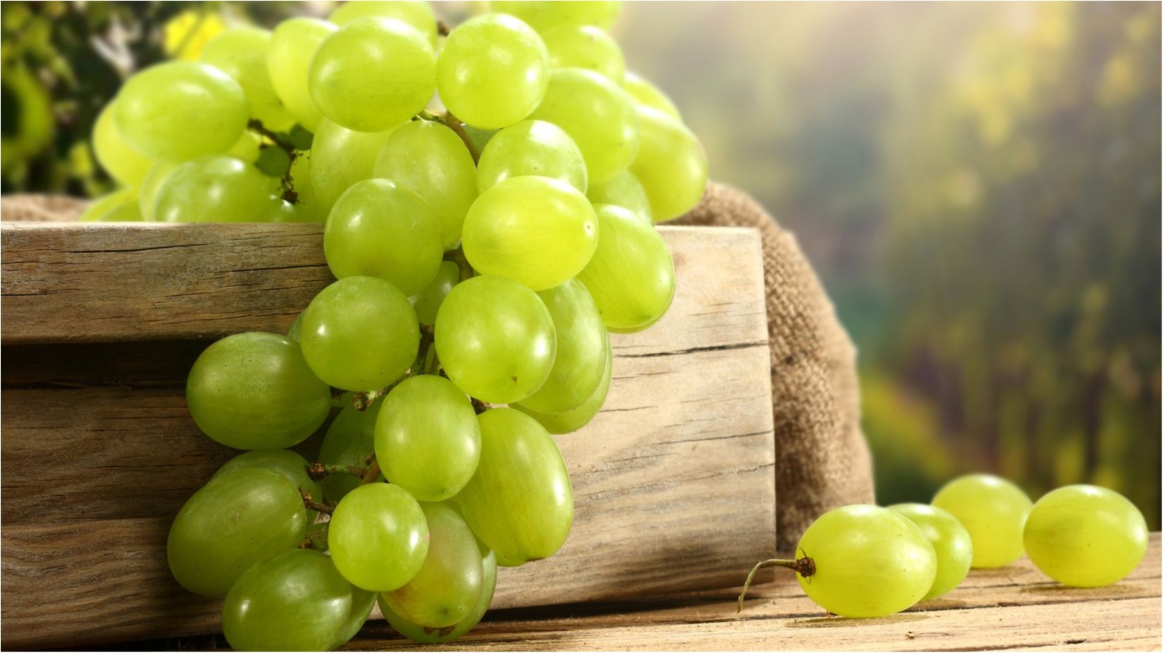 Дієтологи назвали найкалорійніші фрукти