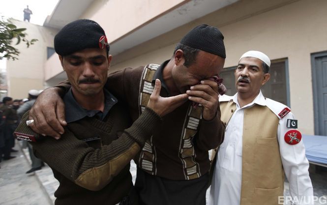 У Пакистані обстріляли мечеть: є загиблі