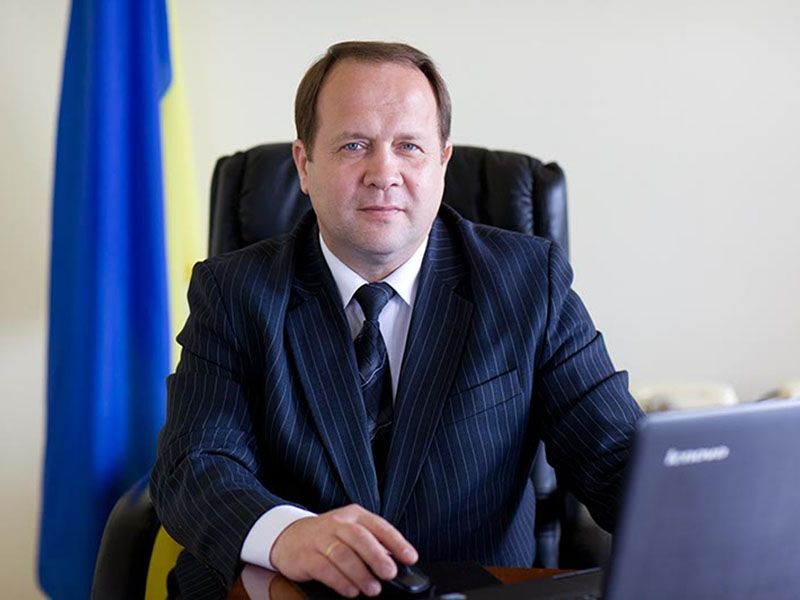 Очільника Рахункової палати посадили під домашній арешт