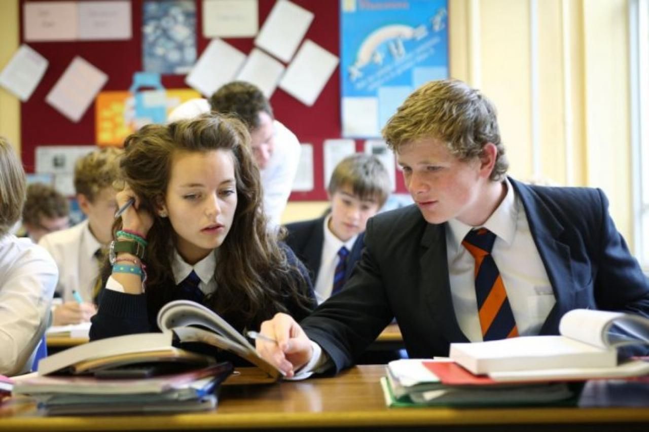 Міносвіти проводить антиукраїнське опитування серед школярів