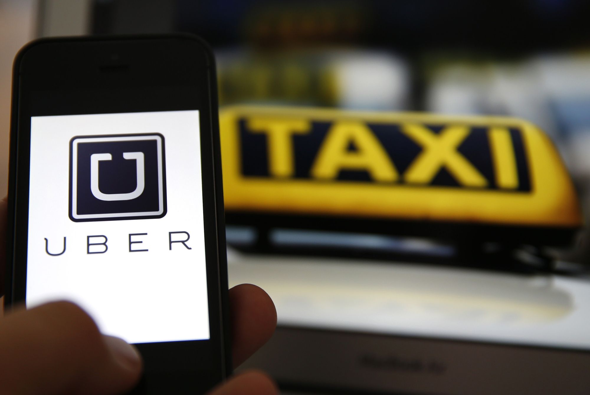 Uber звинуватили у сексизмі та расизмі - фото 1