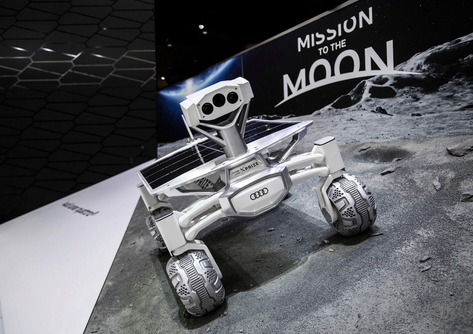 Audi підкорить Місяць