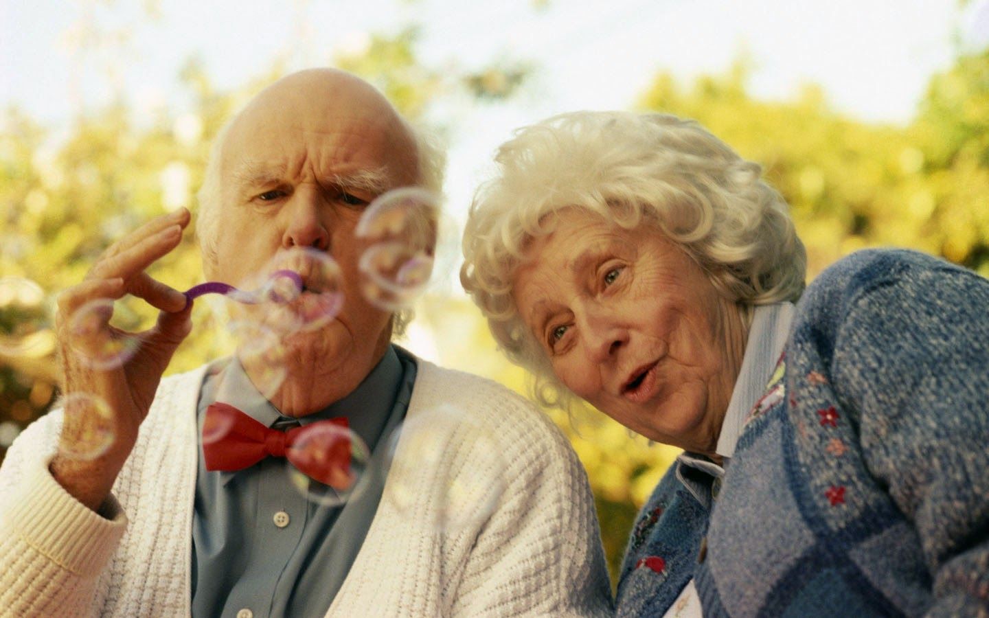 Середня тривалість життя в ЄС перевищила попередню рекордну планку