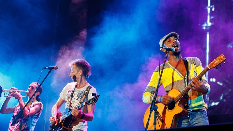 Нам пороблено: український гурт зробив пародію на пісню Стінга