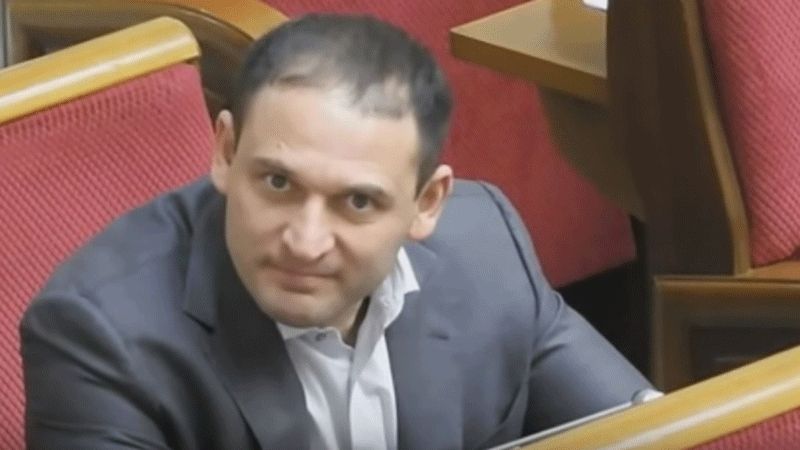 Добкін у Раді вразив дивною поведінкою після замовлення елітного туру