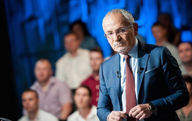 Студію і житло Шустера обшукають