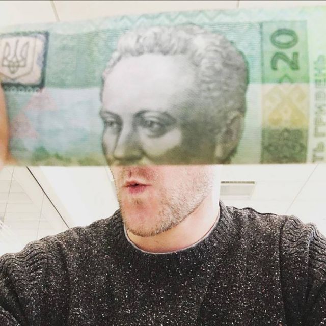 У гривні з’явились емоції: кумедний фото проект - фото 120662