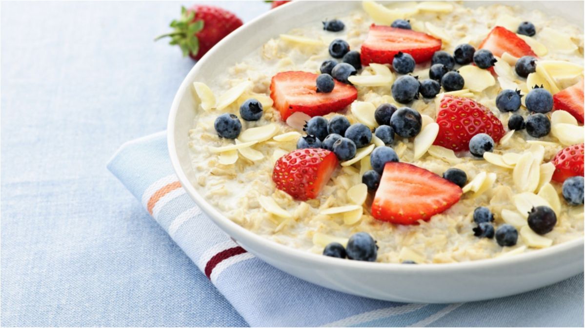 Названо продукти, які допоможуть побороти сонливість