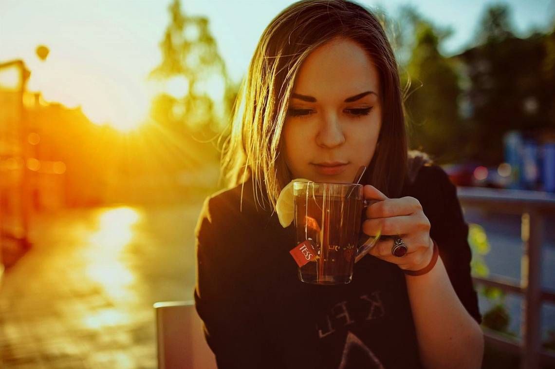 Названо 9 осінніх напоїв, які лікують від застуди