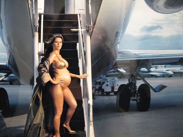 ЗМІ показали найвдаліші фото нової першої леді США - фото 117431