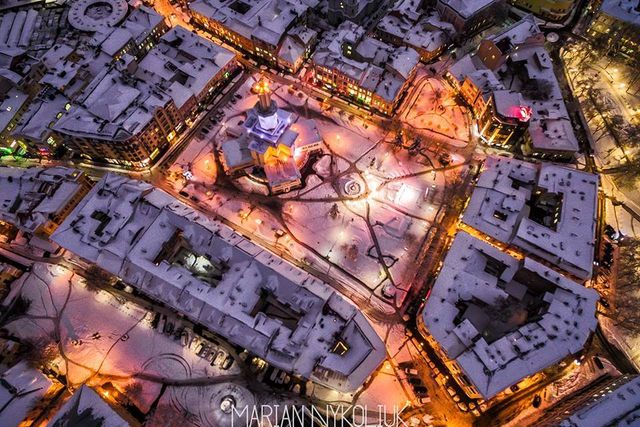 Дивовижний Франківськ - фото 118580