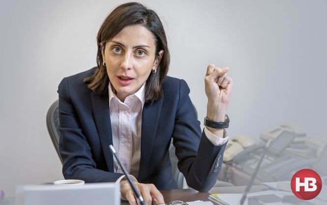 Деканоідзе відреагувала на дозвіл зброї для українців