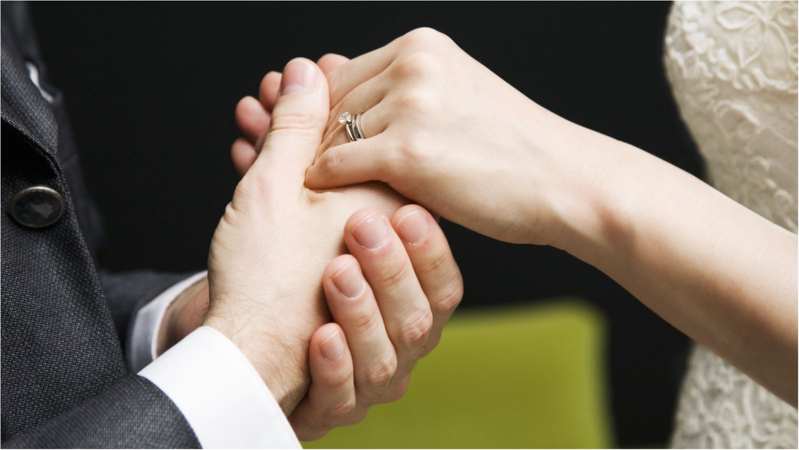 Названо ідеальну різницю у віці для щасливого шлюбу