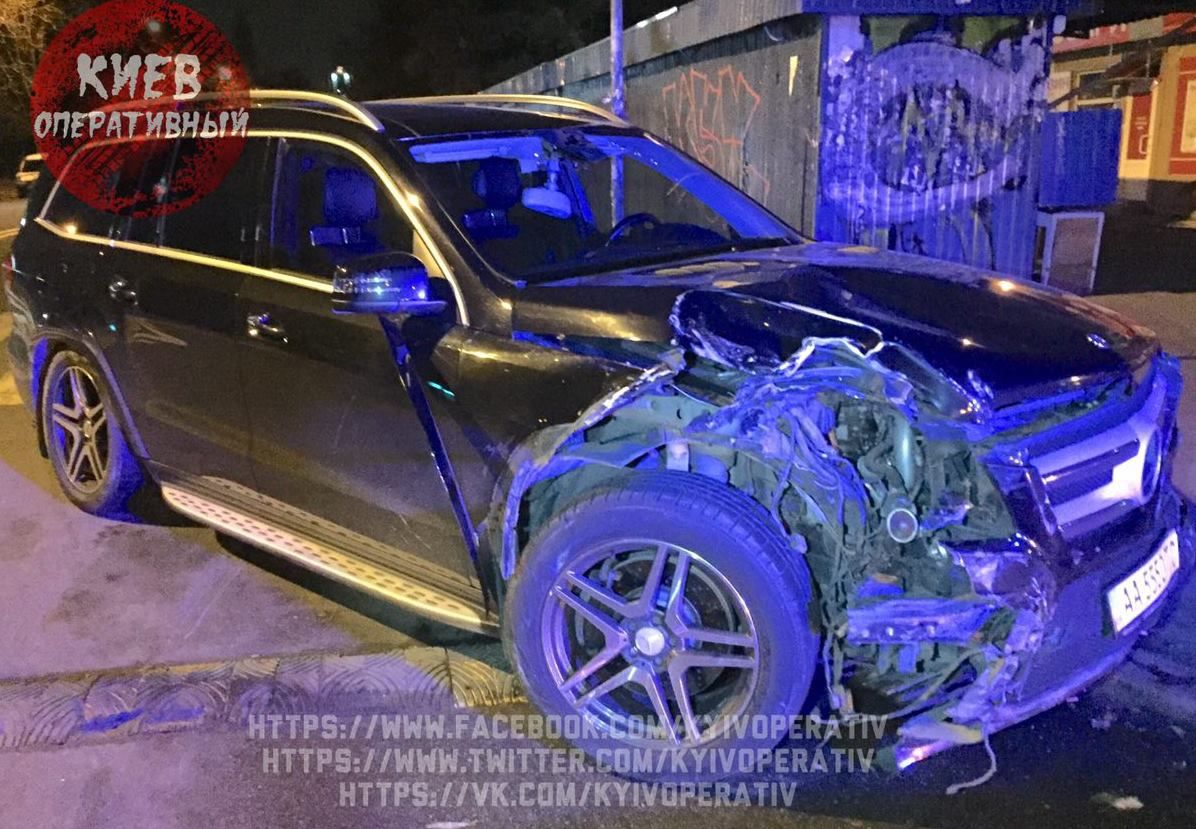 Молоток пообіцяв оплатити лікування постраждалим через ДТП у Києві за участі сина