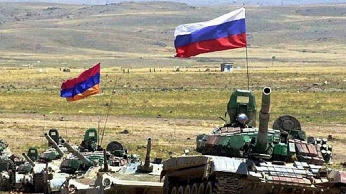 Росія проводить військові навчання на кордоні з Україною - фото 1