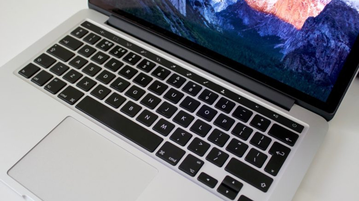 Названо недолік нового MacBook Pro - фото 1